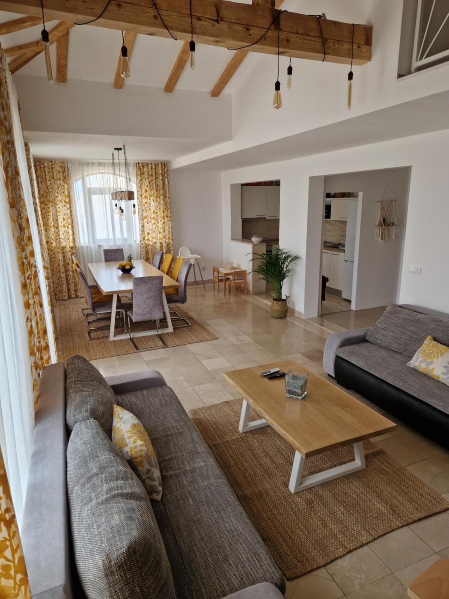Apartmani Vukusic Promajna Buitenkant foto